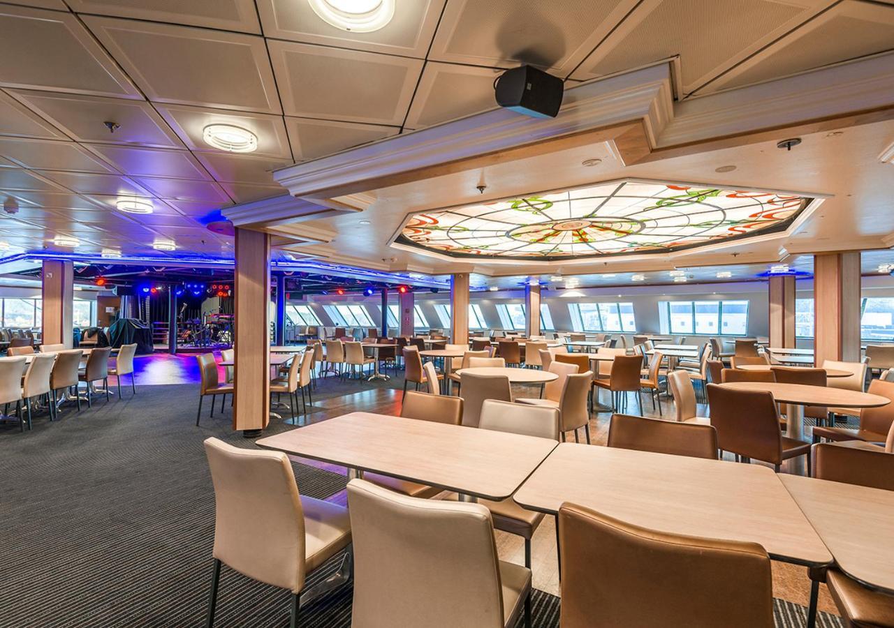 Отель Viking Line Ferry Viking Cinderella - 2-Night Cruise Stockholm-Helsinki-Стокгольм Экстерьер фото